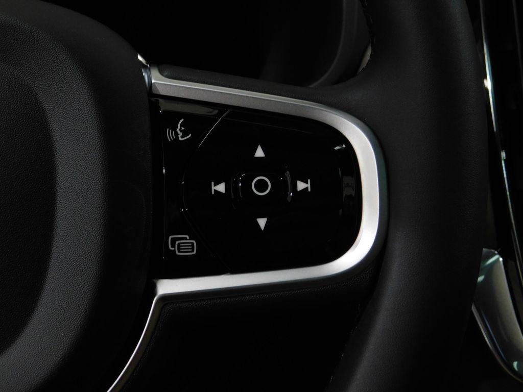 Volvo V90 Cross Country B6 Ultra 2026