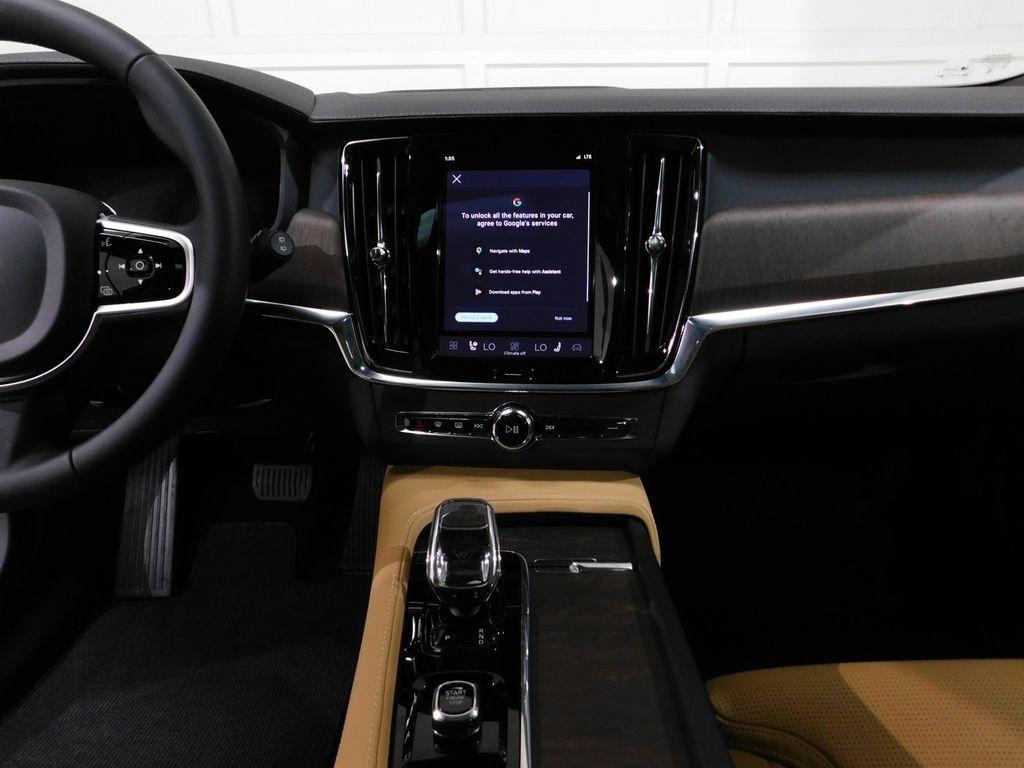 Volvo V90 Cross Country B6 Ultra 2026