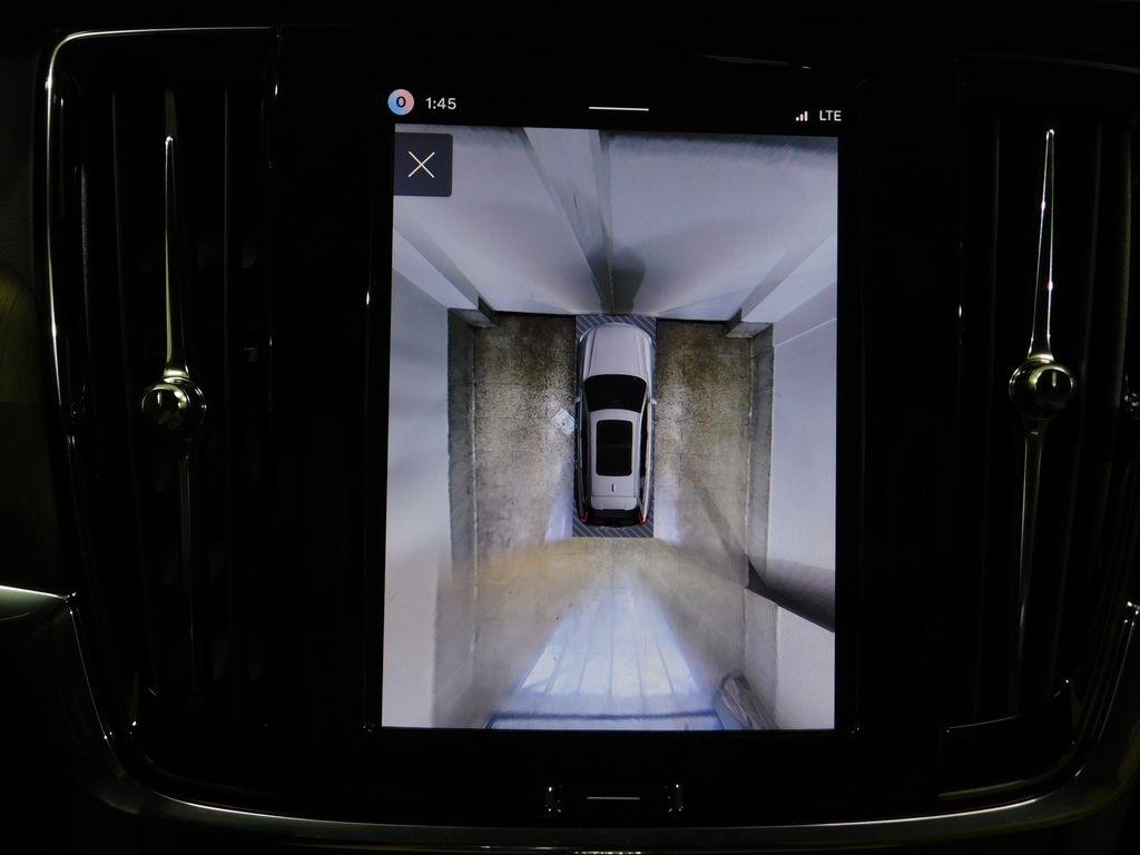 Volvo V90 Cross Country B6 Ultra 2026