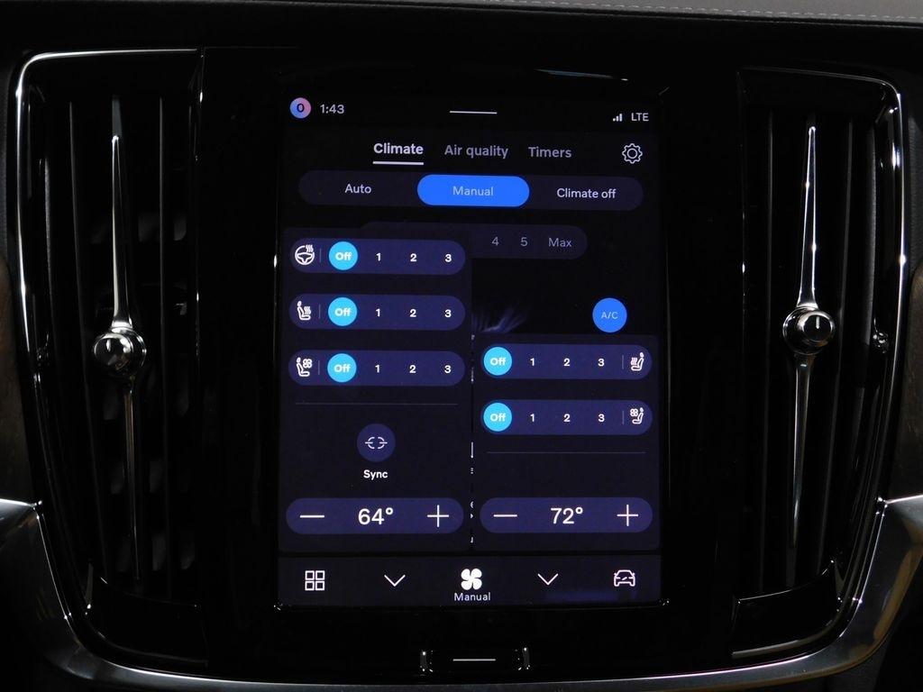 Volvo V90 Cross Country B6 Ultra 2026