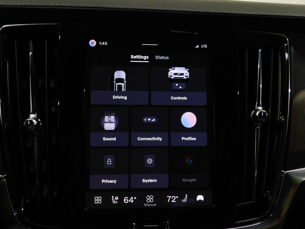 Volvo V90 Cross Country B6 Ultra 2026