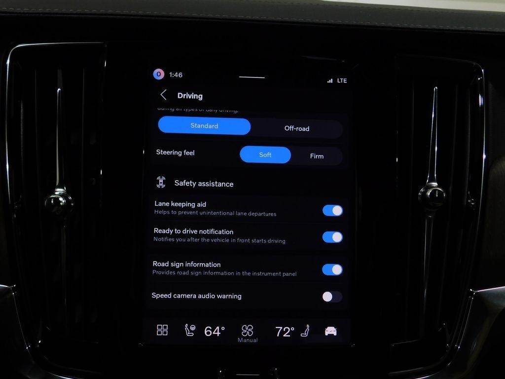 Volvo V90 Cross Country B6 Ultra 2026