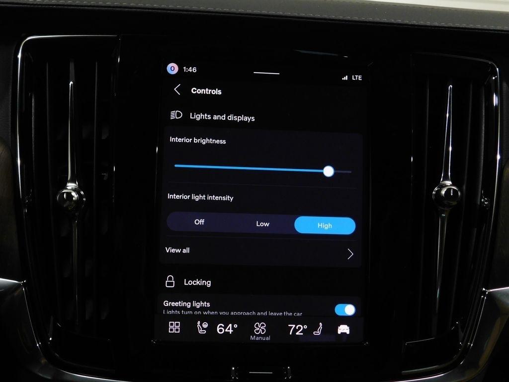 Volvo V90 Cross Country B6 Ultra 2026