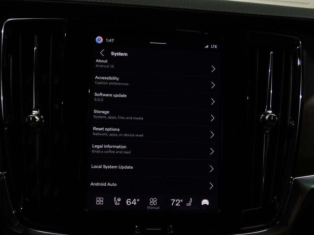 Volvo V90 Cross Country B6 Ultra 2026