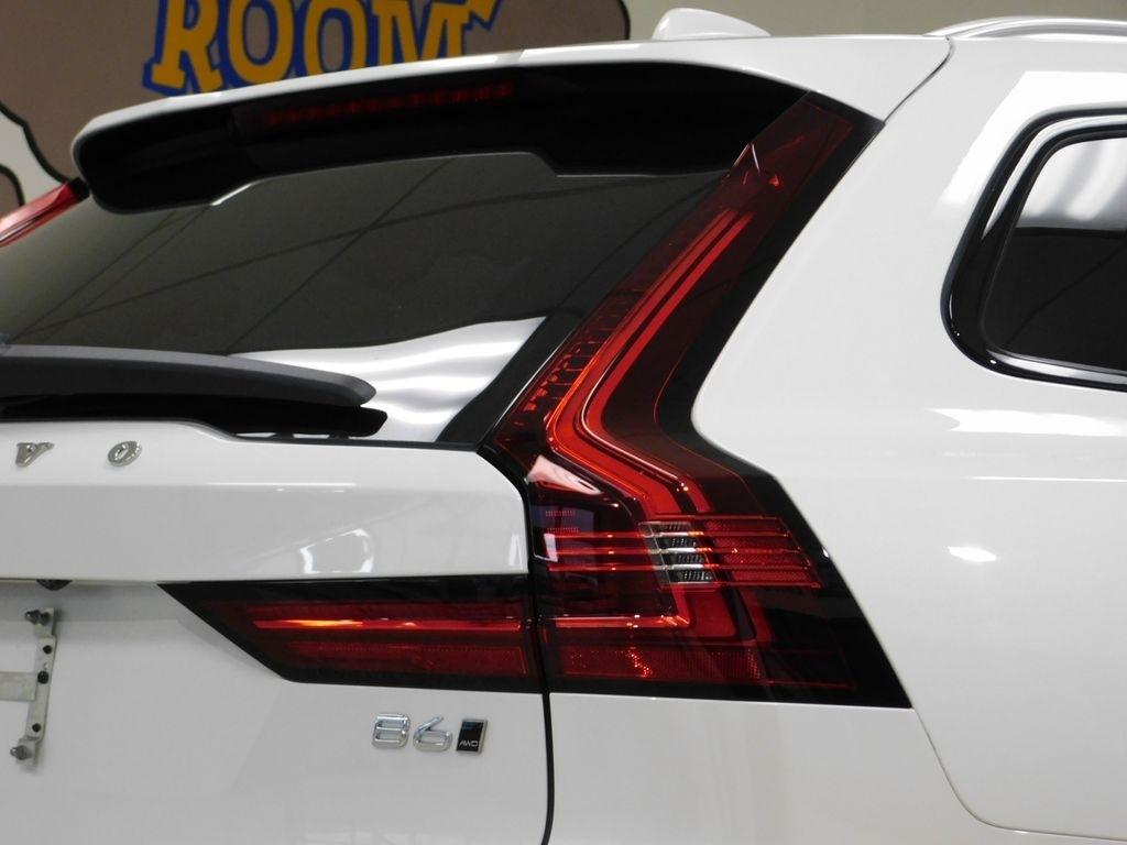 Volvo V90 Cross Country B6 Ultra 2026