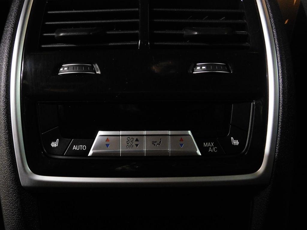 BMW X5 xDrive40i 2022