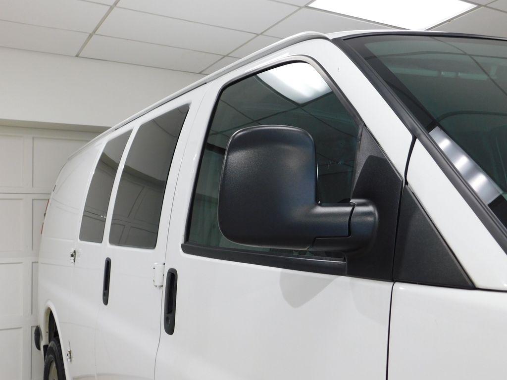 GMC Savana G2500 Cargo 2017