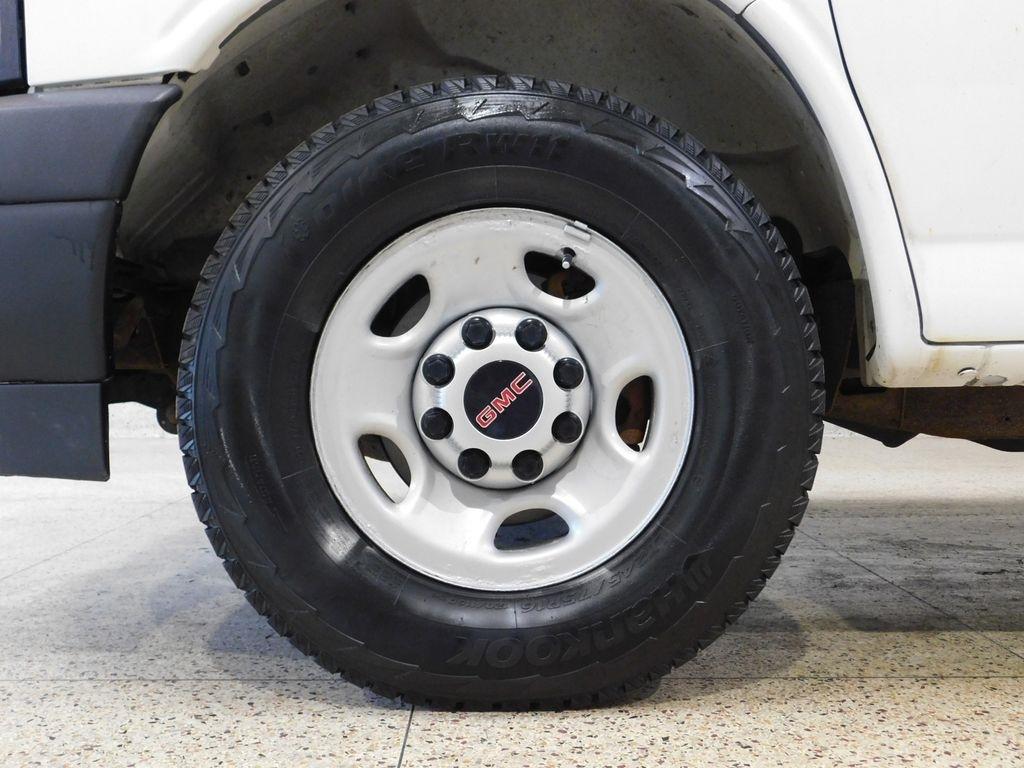 GMC Savana G2500 Cargo 2017