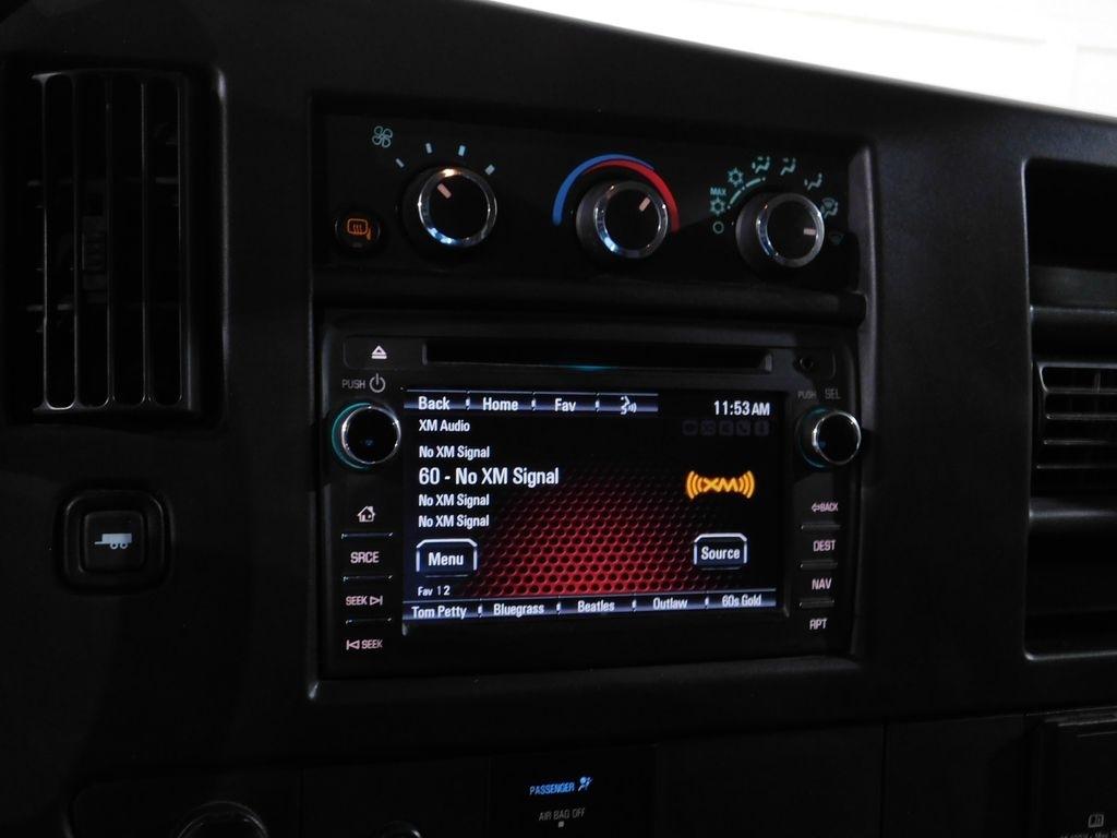 GMC Savana G2500 Cargo 2017