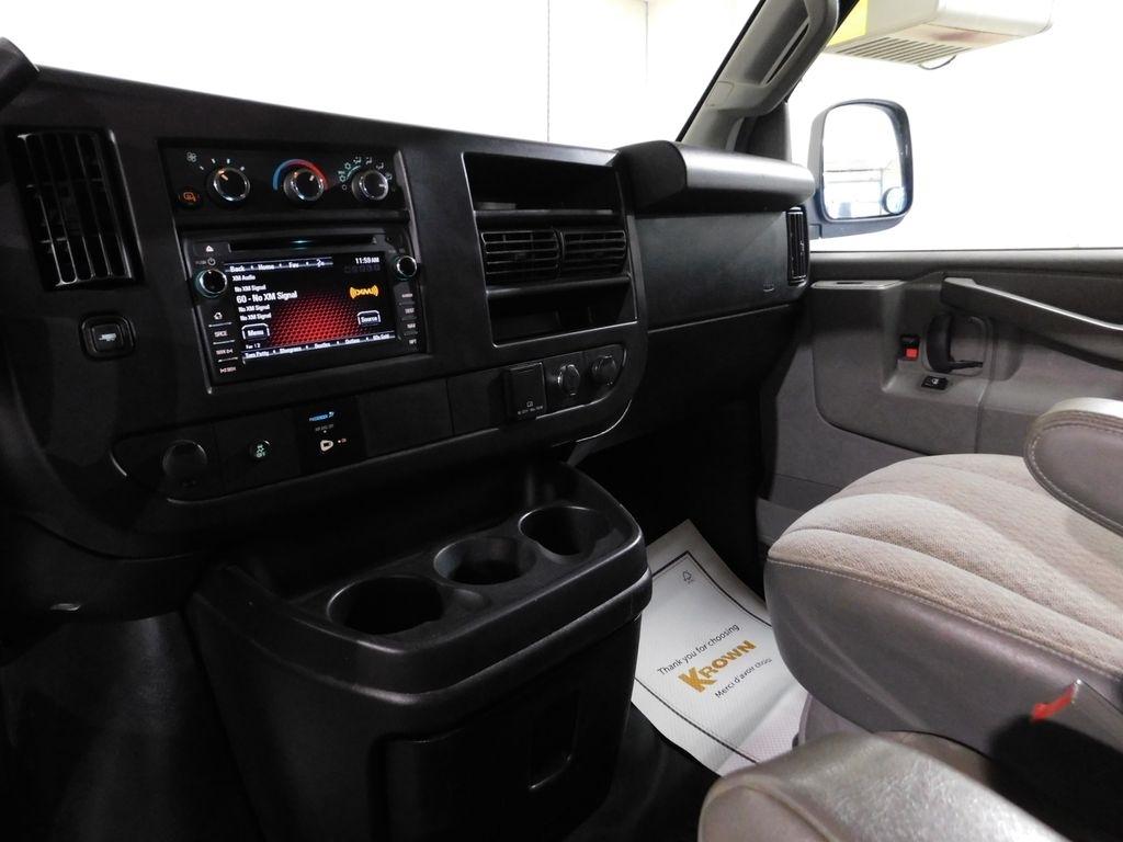 GMC Savana G2500 Cargo 2017