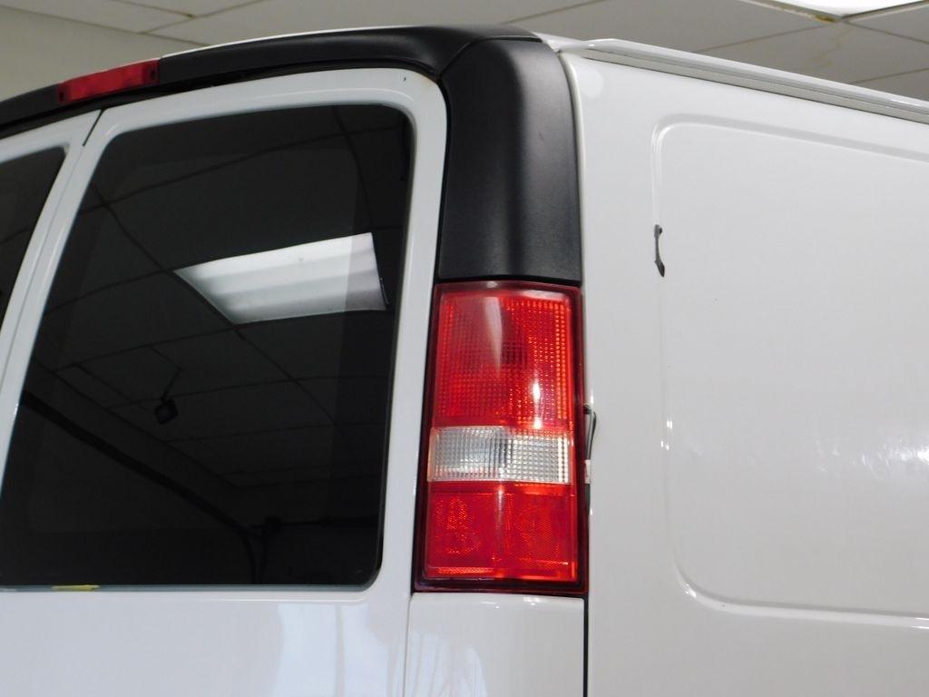 GMC Savana G2500 Cargo 2017