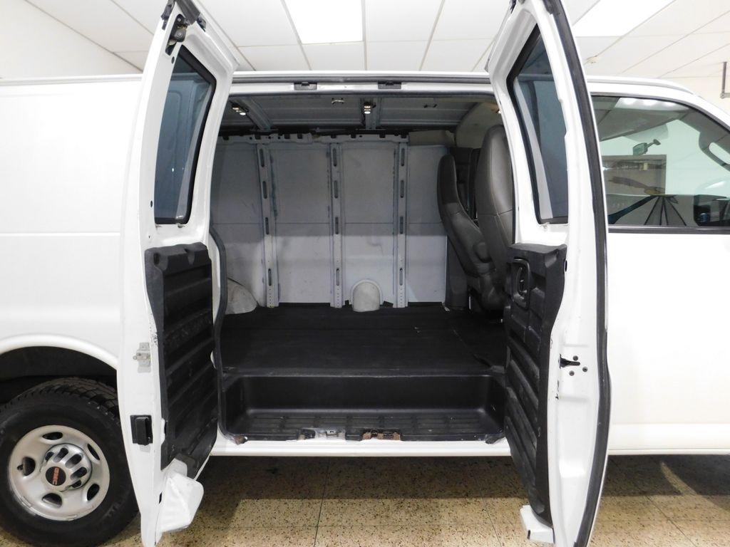 GMC Savana G2500 Cargo 2017
