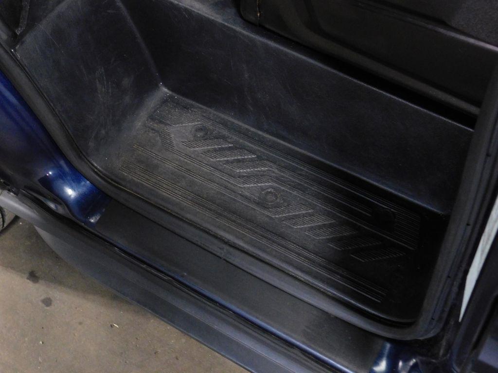 Ford Transit 350 Van HD High Roof 10360lb GVWR Pass. Slide EL 2018