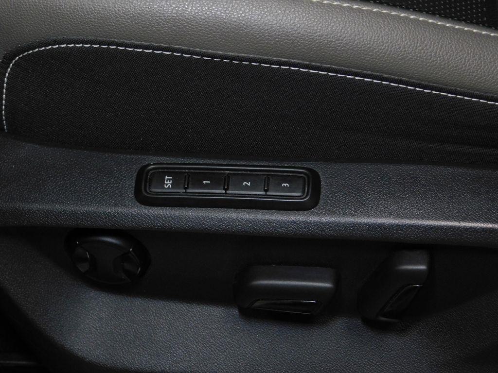 Volkswagen Atlas Cross Sport V6 SEL Premium R-Line 4MOTION 2020