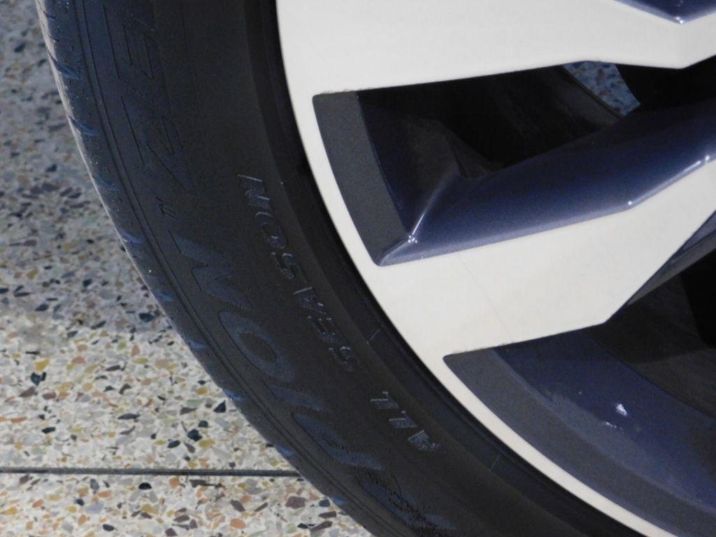 Volkswagen Atlas Cross Sport V6 SEL Premium R-Line 4MOTION 2020