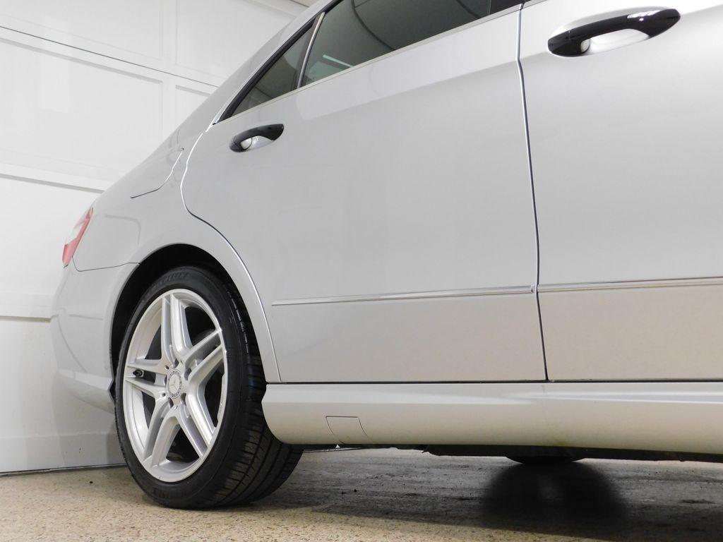 Mercedes-Benz E-Class E350 4MATIC Sedan 2013