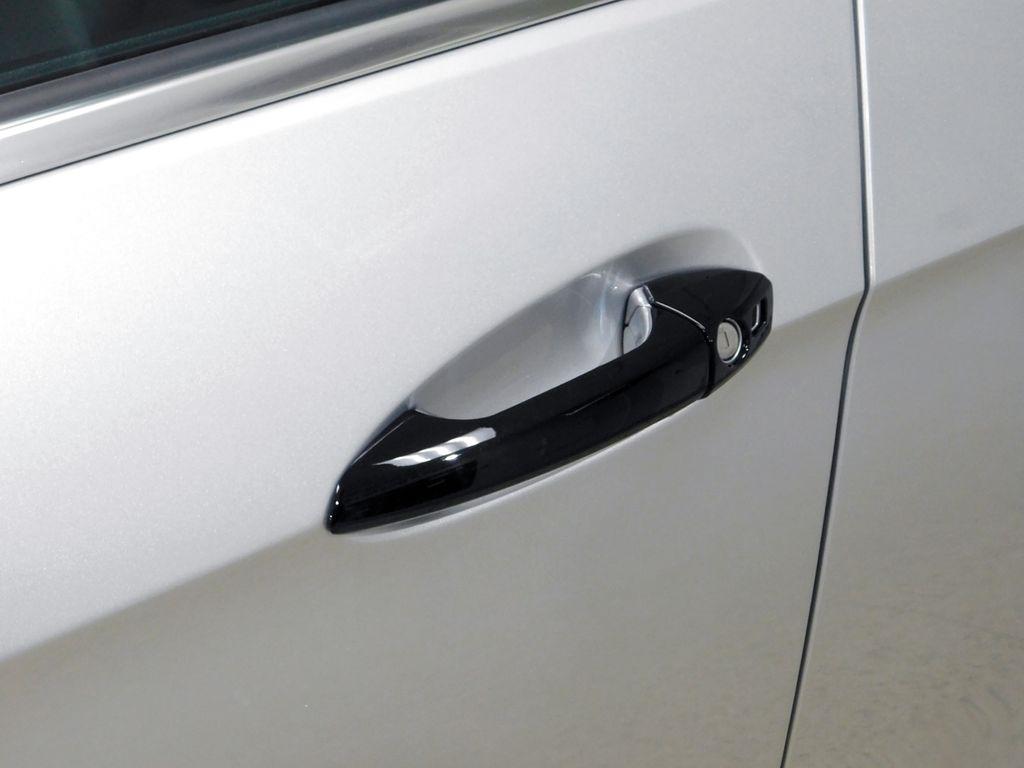 Mercedes-Benz E-Class E350 4MATIC Sedan 2013