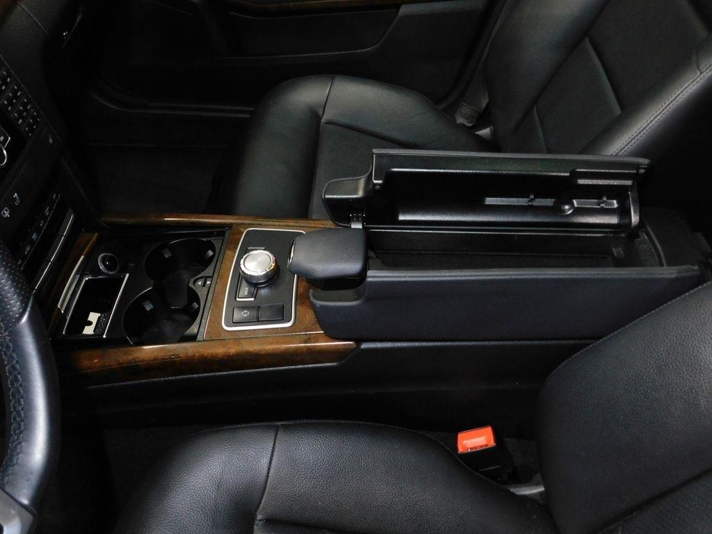 Mercedes-Benz E-Class E350 4MATIC Sedan 2013