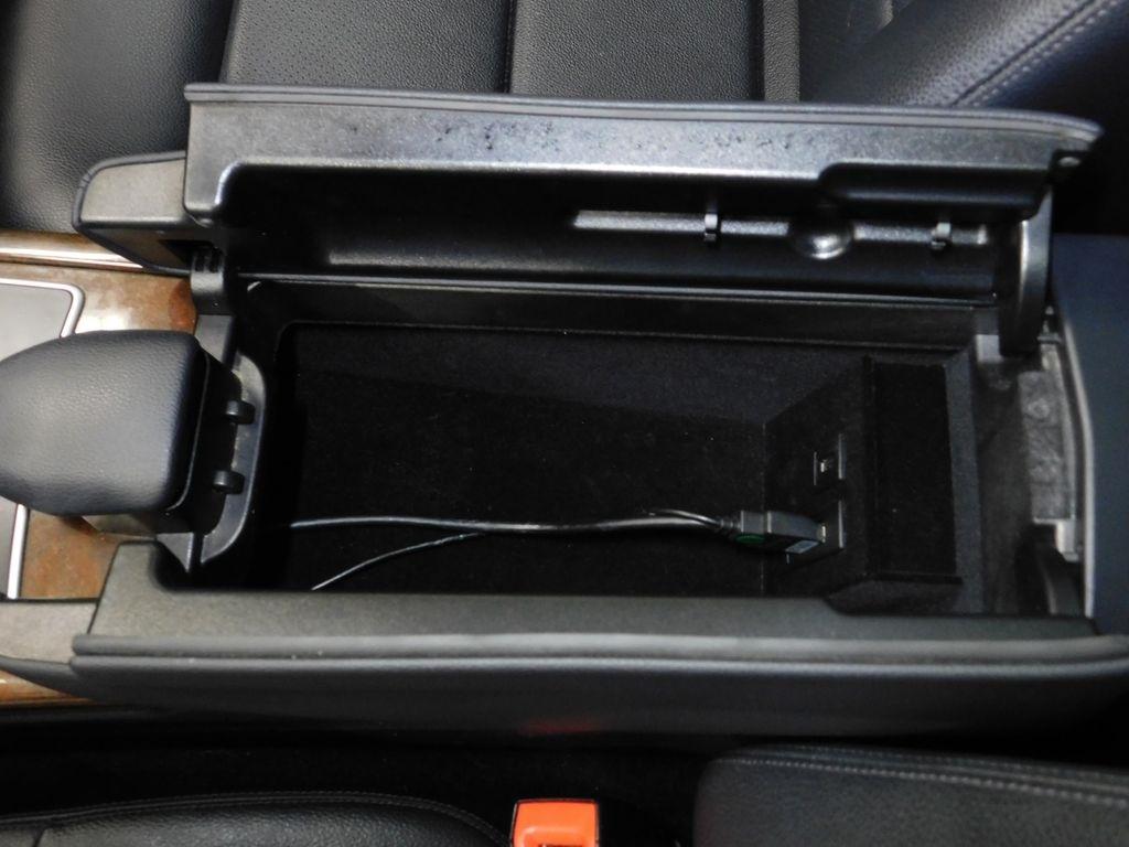 Mercedes-Benz E-Class E350 4MATIC Sedan 2013