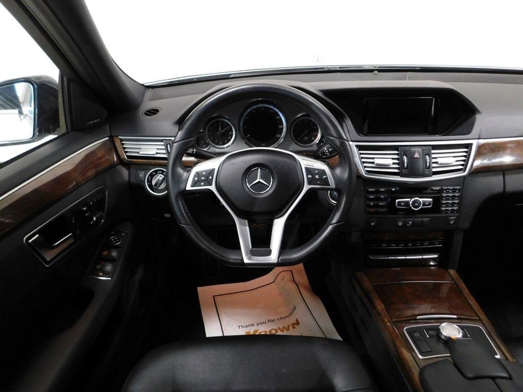 Mercedes-Benz E-Class E350 4MATIC Sedan 2013