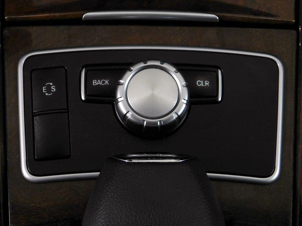 Mercedes-Benz E-Class E350 4MATIC Sedan 2013