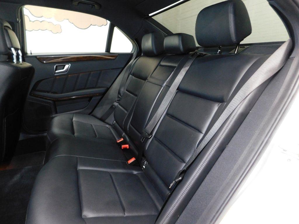 Mercedes-Benz E-Class E350 4MATIC Sedan 2013