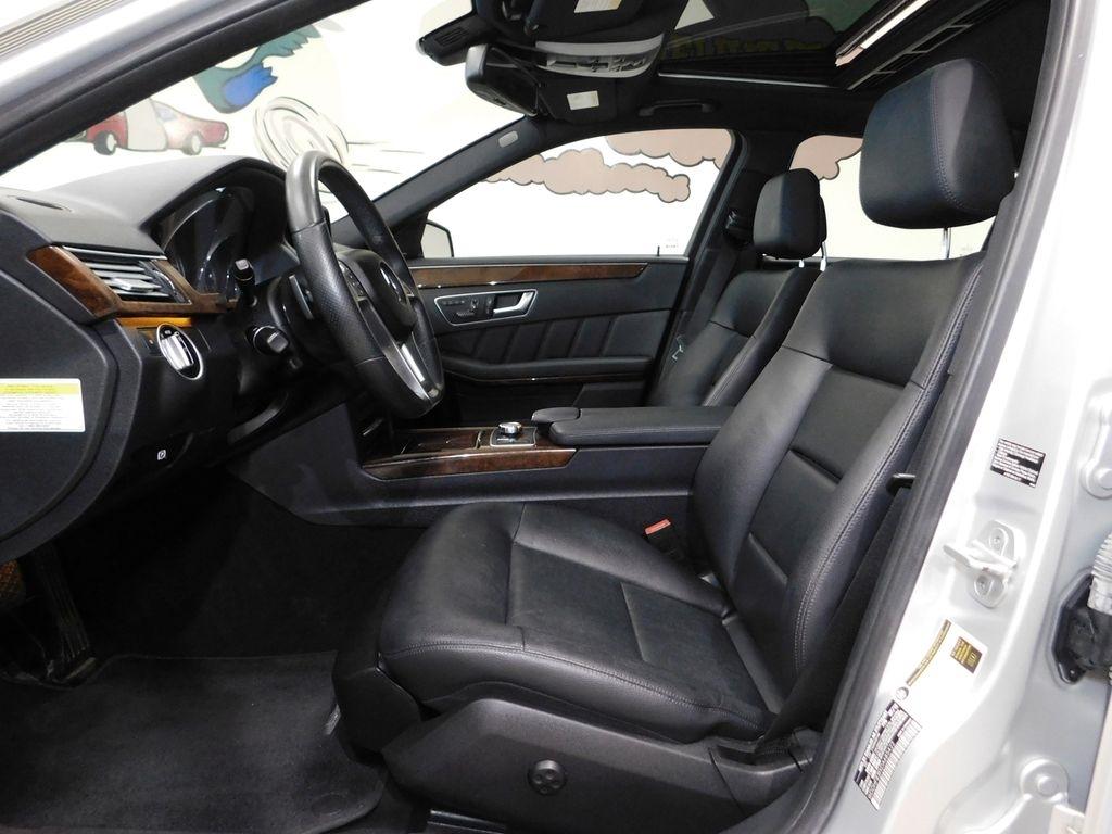Mercedes-Benz E-Class E350 4MATIC Sedan 2013
