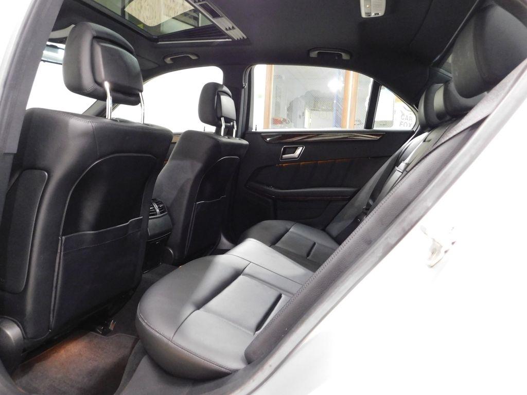 Mercedes-Benz E-Class E350 4MATIC Sedan 2013