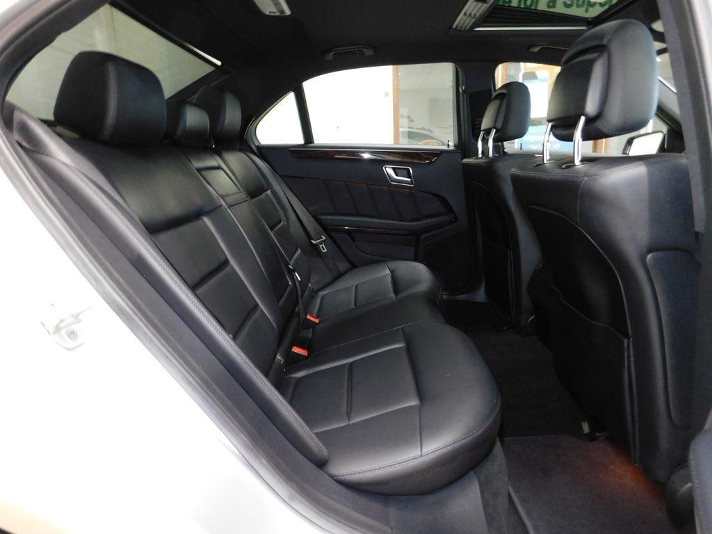 Mercedes-Benz E-Class E350 4MATIC Sedan 2013