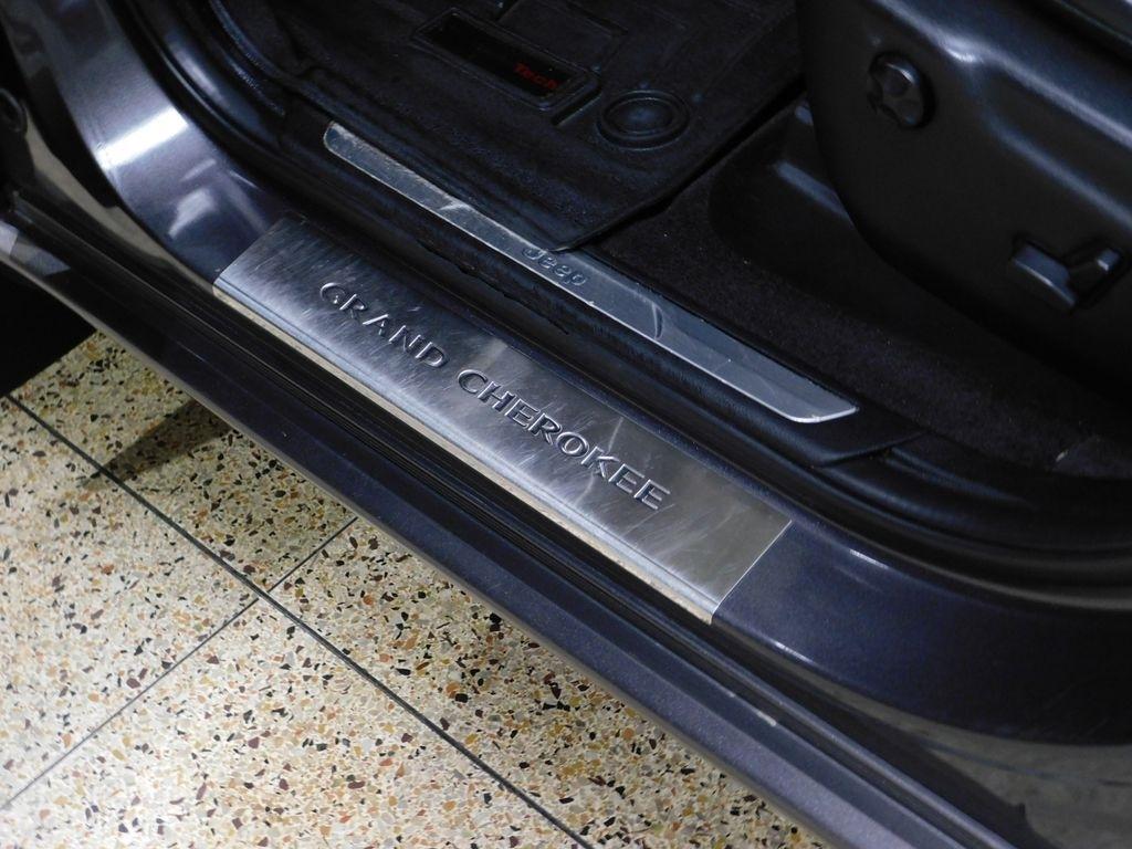 Jeep Grand Cherokee  2017