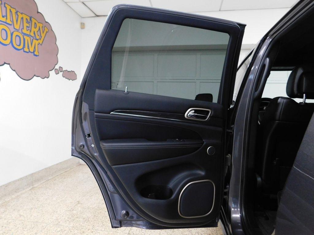 Jeep Grand Cherokee  2017