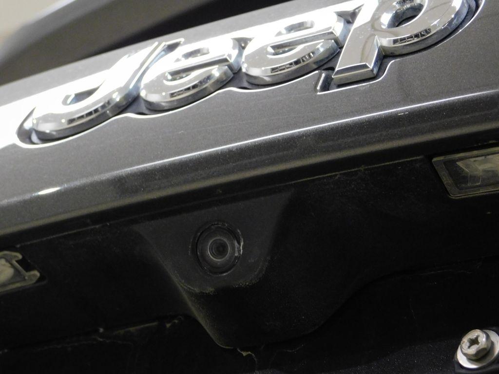 Jeep Grand Cherokee  2017