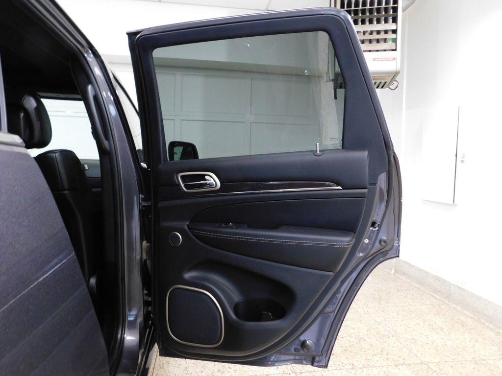 Jeep Grand Cherokee  2017