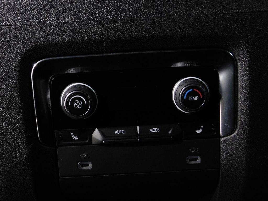 Chevrolet Tahoe Premier 4WD 2024