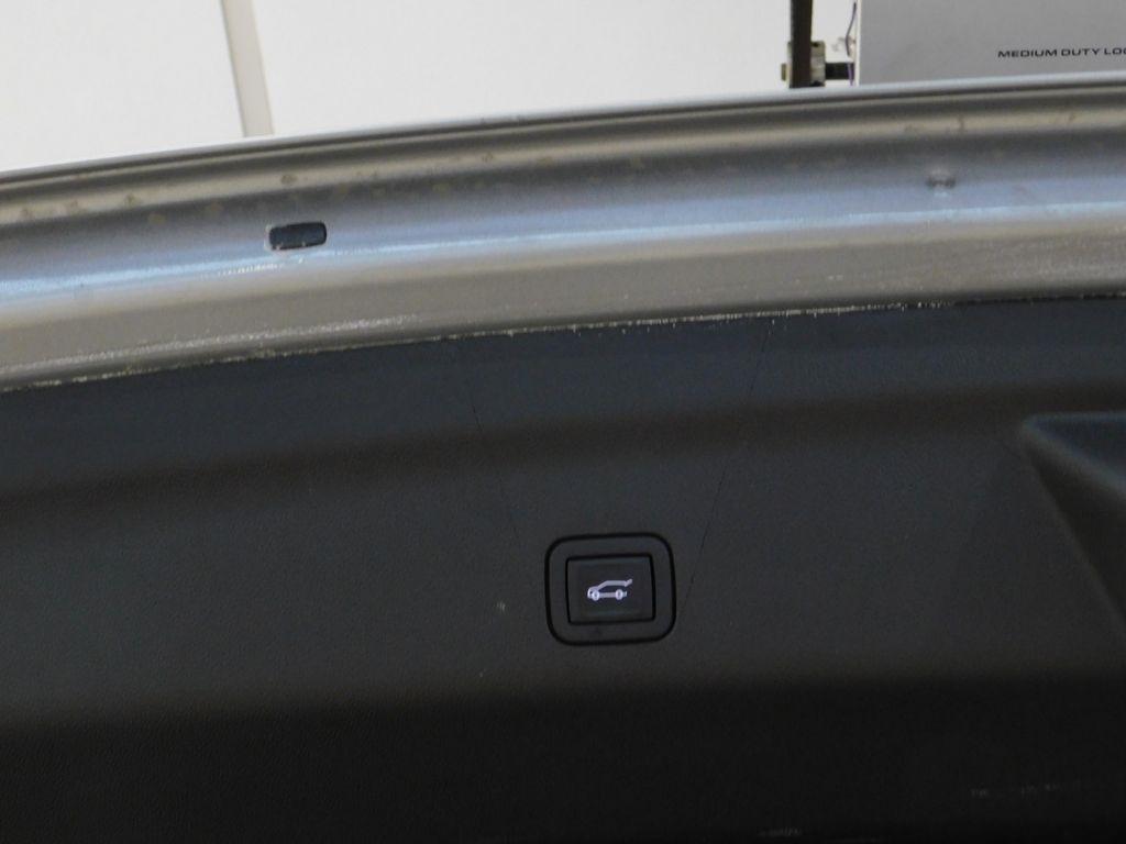 Chevrolet Tahoe Premier 4WD 2024