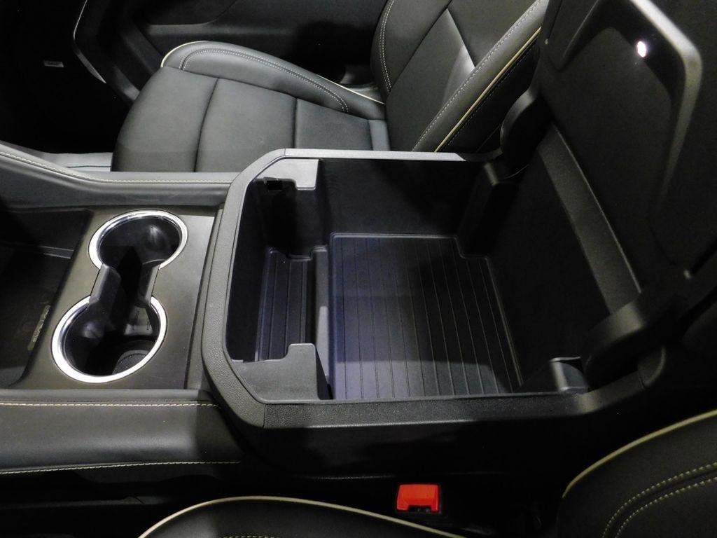 Chevrolet Tahoe Premier 4WD 2024