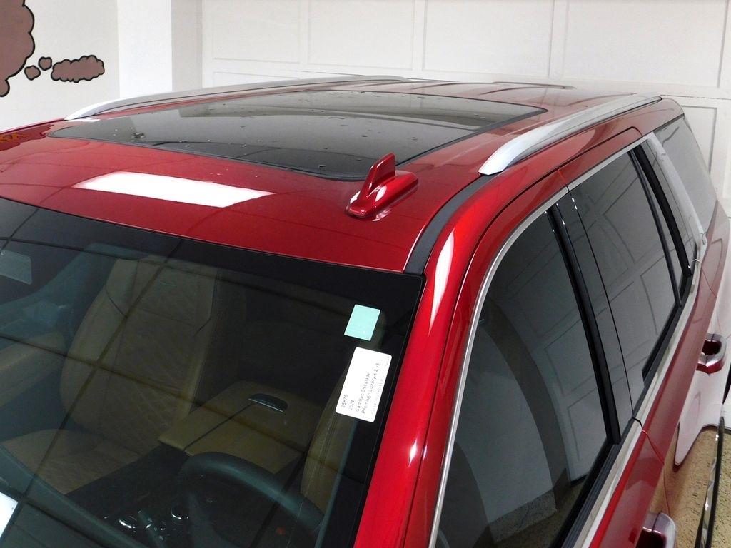 Cadillac Escalade Premium Luxury AWD 2024