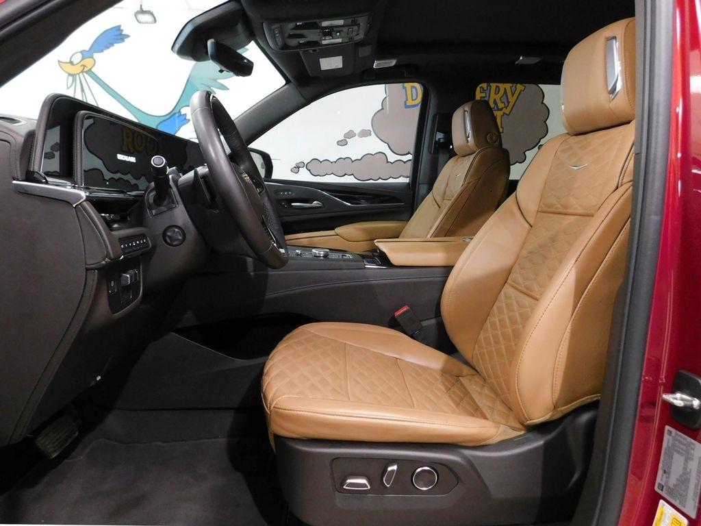Cadillac Escalade Premium Luxury AWD 2024
