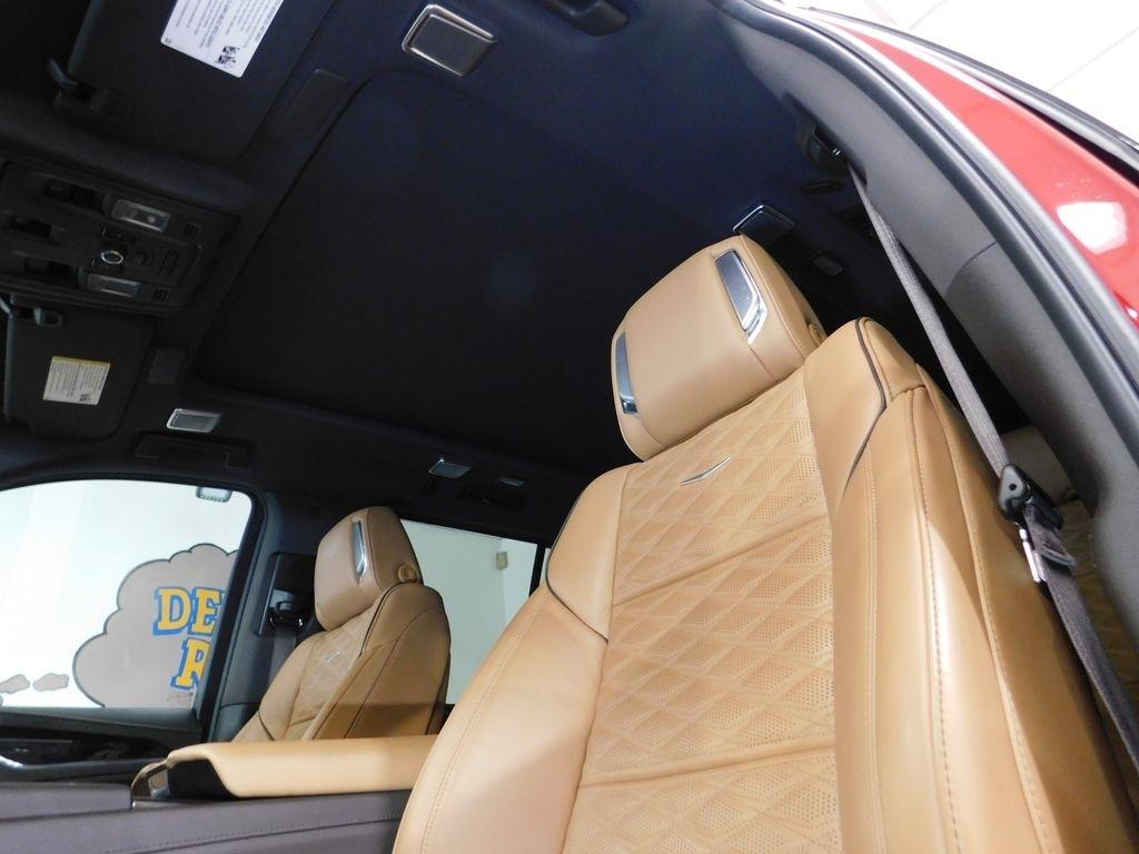 Cadillac Escalade Premium Luxury AWD 2024