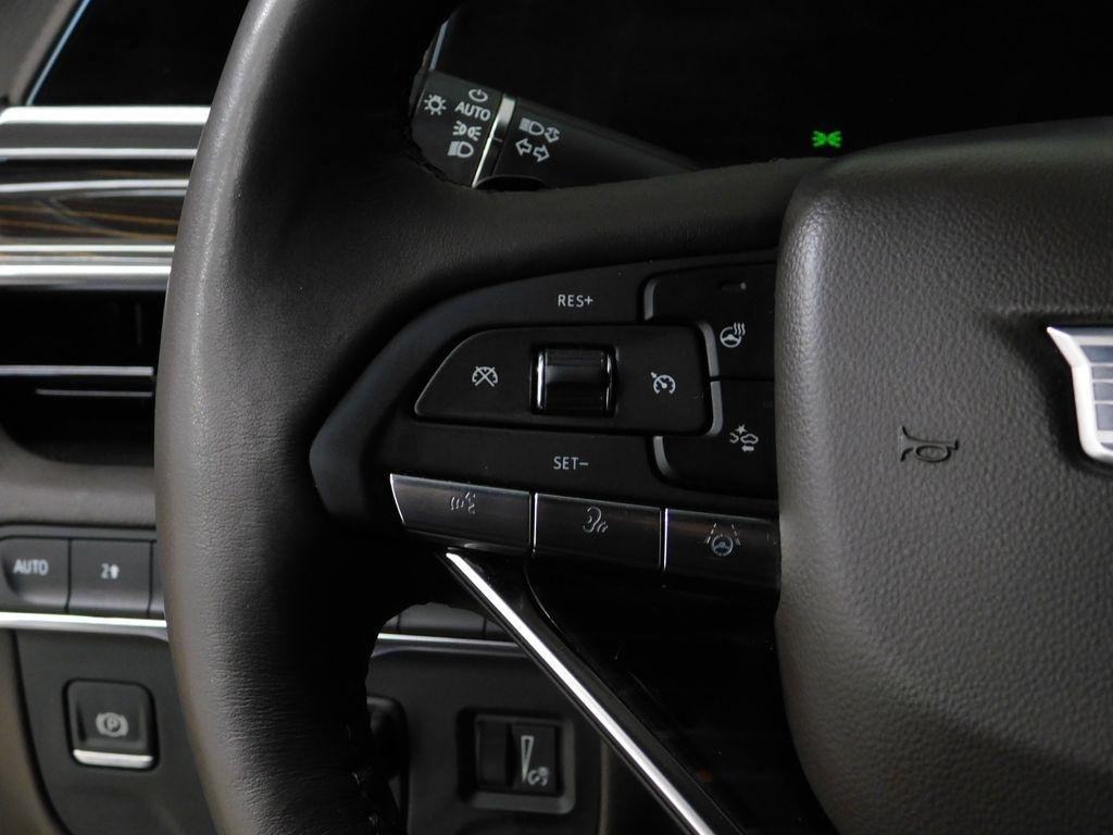 Cadillac Escalade Premium Luxury AWD 2024