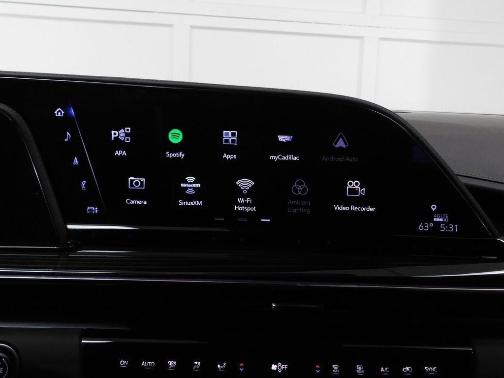 Cadillac Escalade Premium Luxury AWD 2024