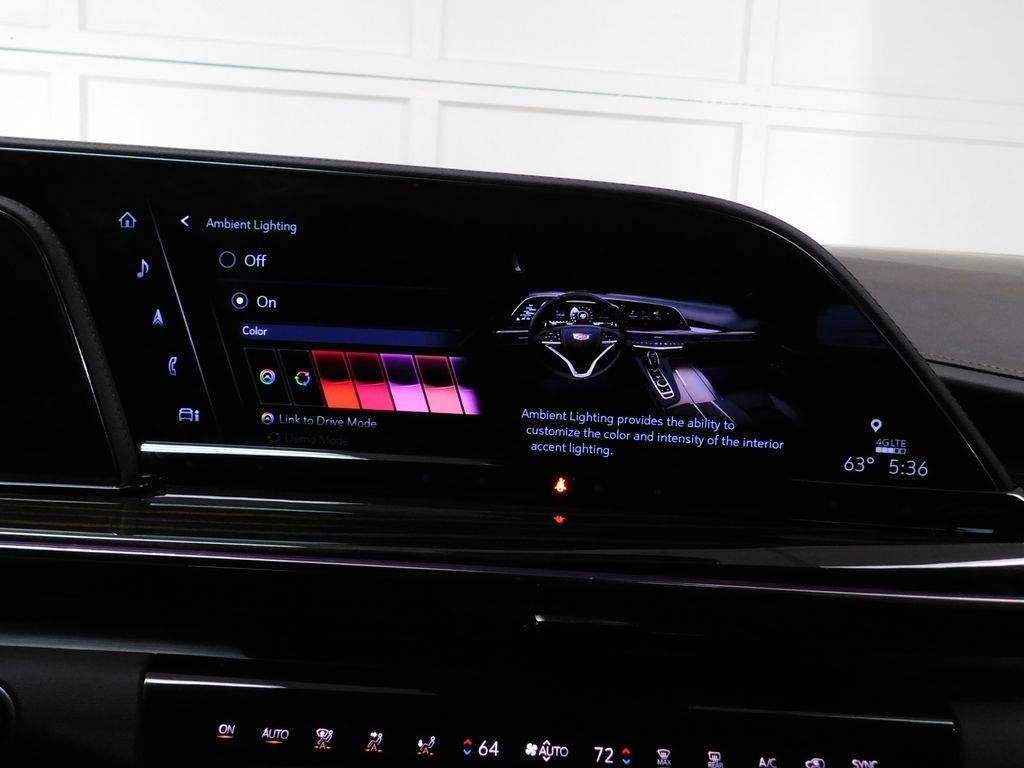 Cadillac Escalade Premium Luxury AWD 2024