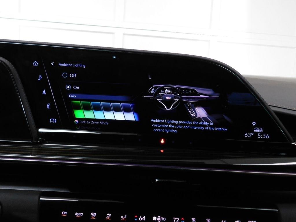 Cadillac Escalade Premium Luxury AWD 2024