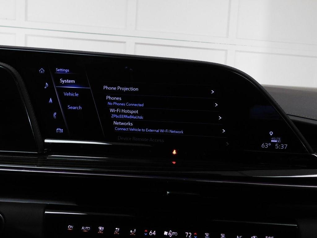 Cadillac Escalade Premium Luxury AWD 2024