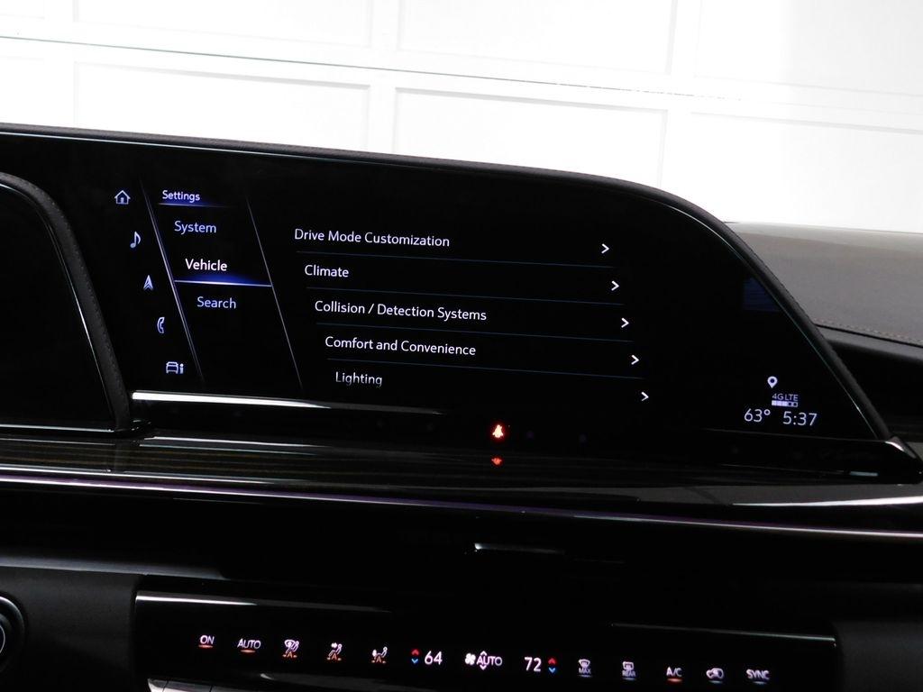 Cadillac Escalade Premium Luxury AWD 2024