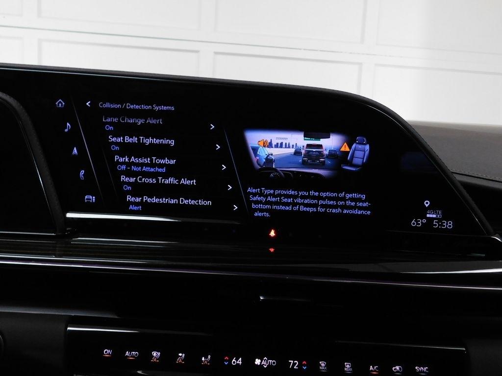 Cadillac Escalade Premium Luxury AWD 2024