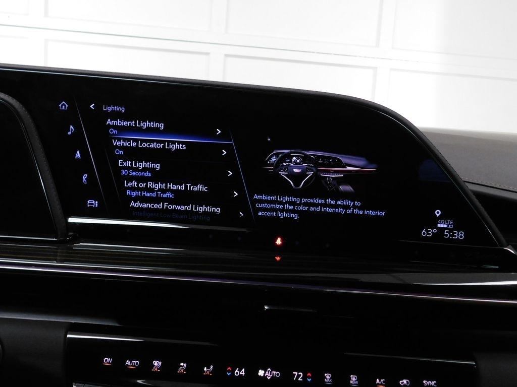 Cadillac Escalade Premium Luxury AWD 2024