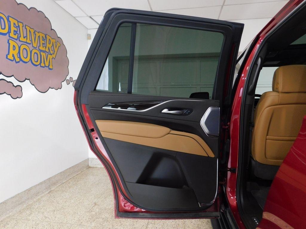 Cadillac Escalade Premium Luxury AWD 2024