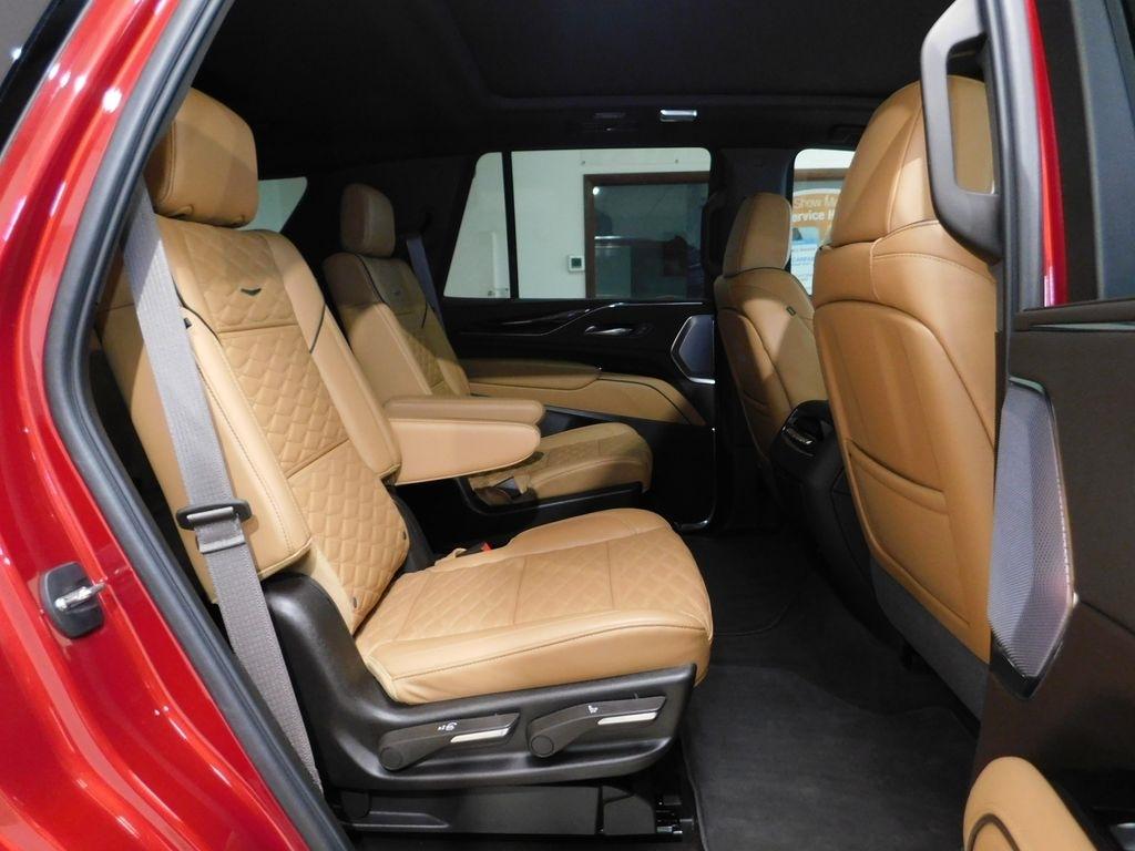 Cadillac Escalade Premium Luxury AWD 2024