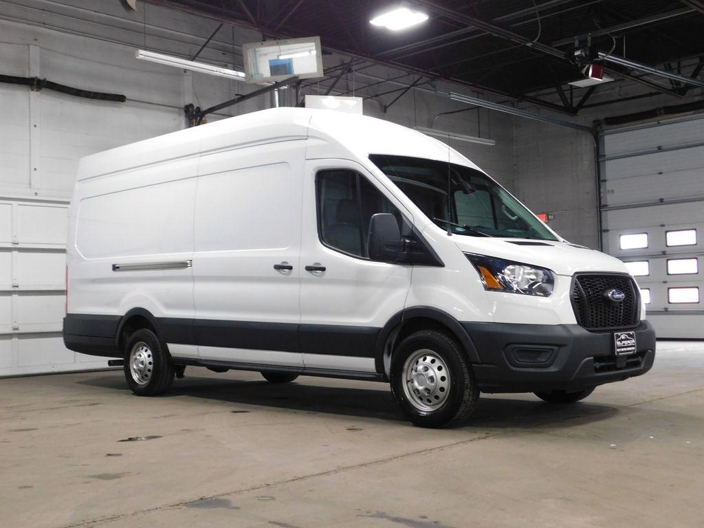 Ford Transit 250 Van High Roof w/Sliding Pass. 148-in. WB EL 2022